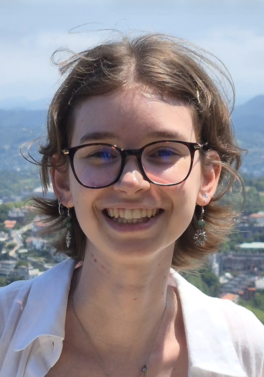 Ángela Herreros De Tejada Gross